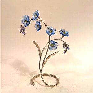 Swarovski Crystals Sculpture 988071 Paradise Flower Danuba Blue Sapphire Flowers
